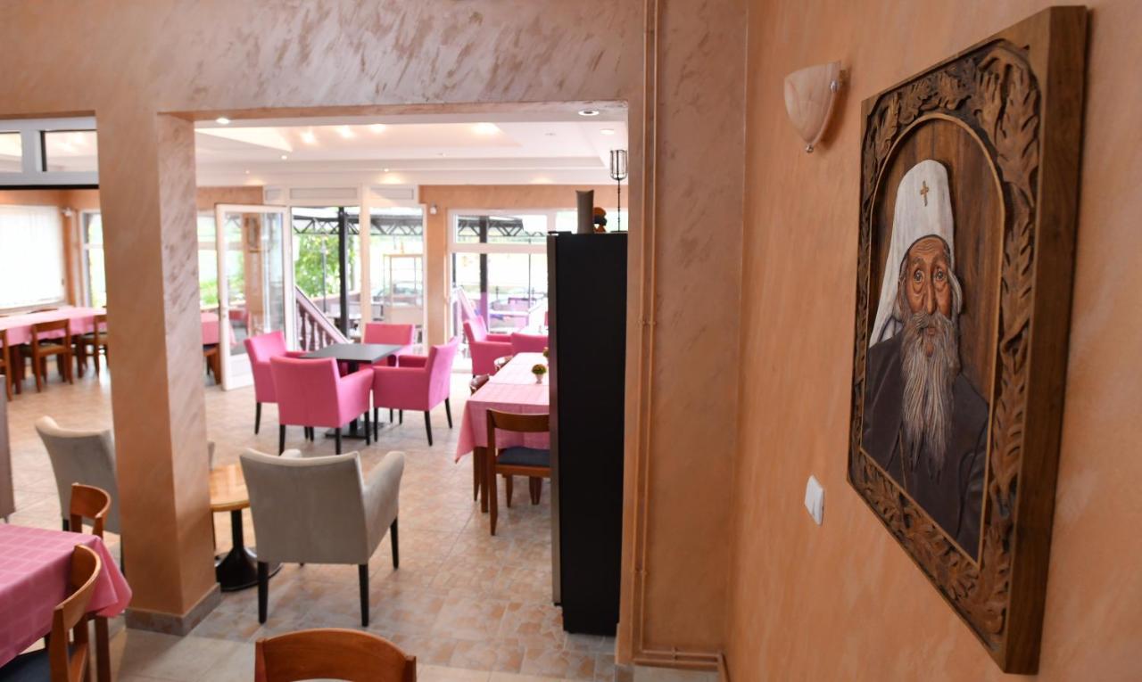 Alijansa Hotell Čačak Eksteriør bilde